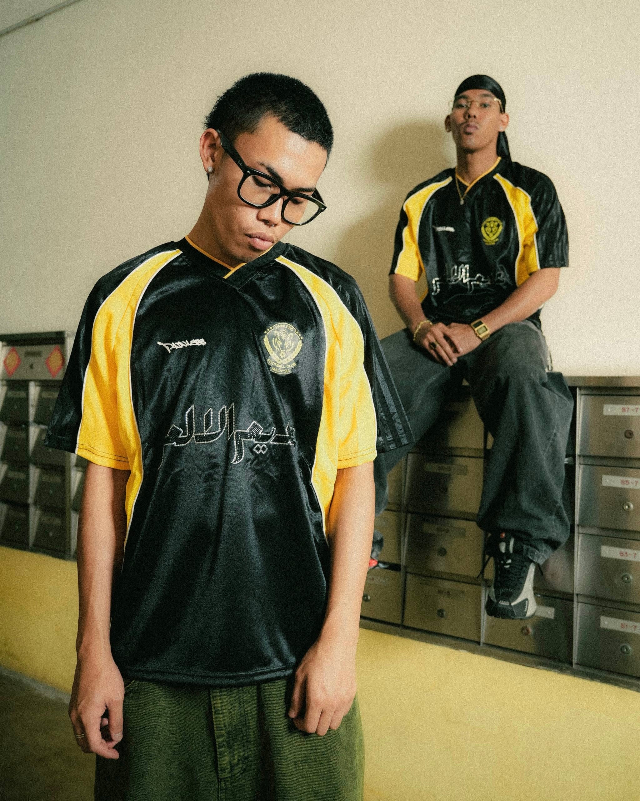 PAINLESS FAM SHORTSLEEVE JERSEY BLACK YELLOW