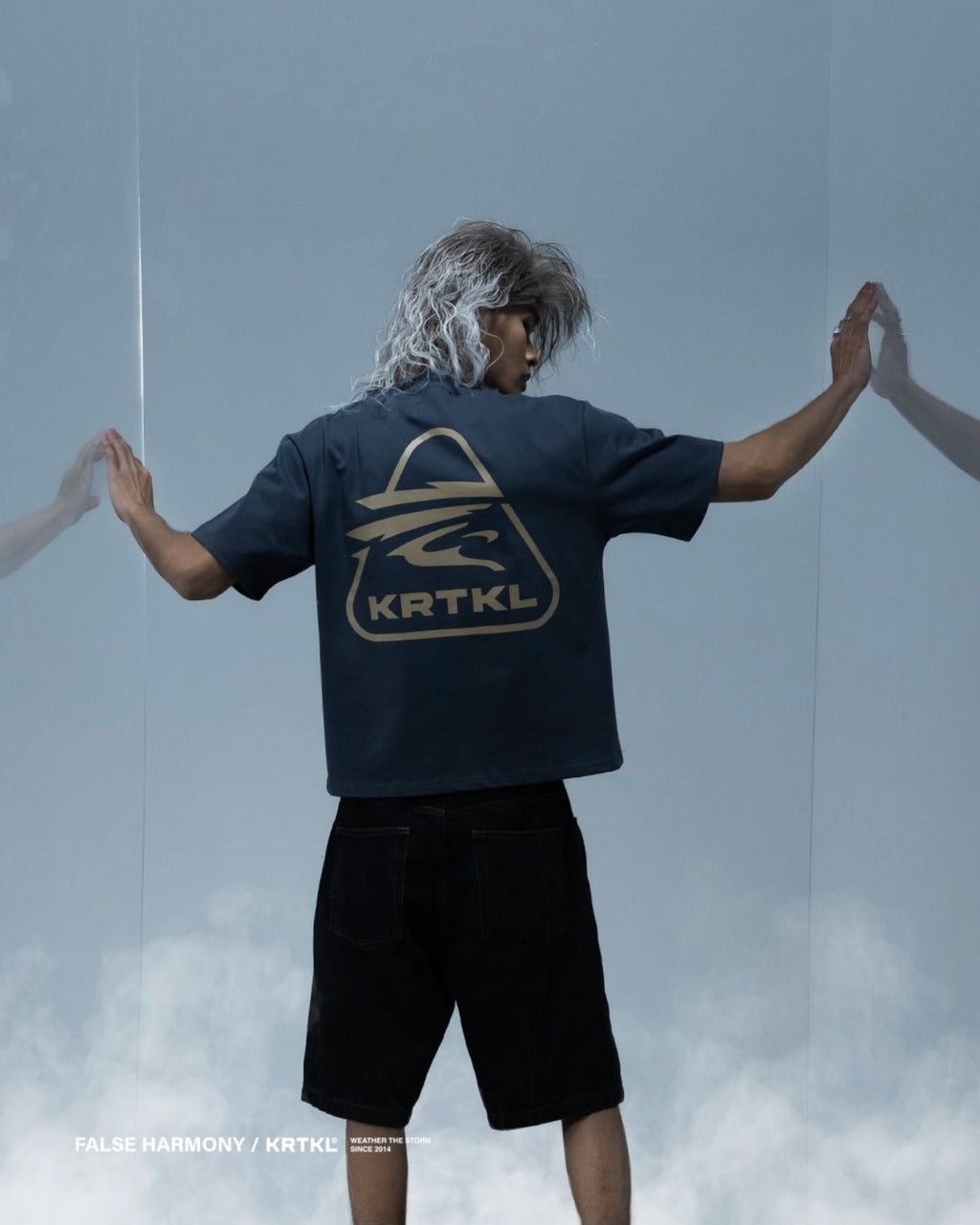 KRTKL TRINADO BOXY CUT TEE NAVY