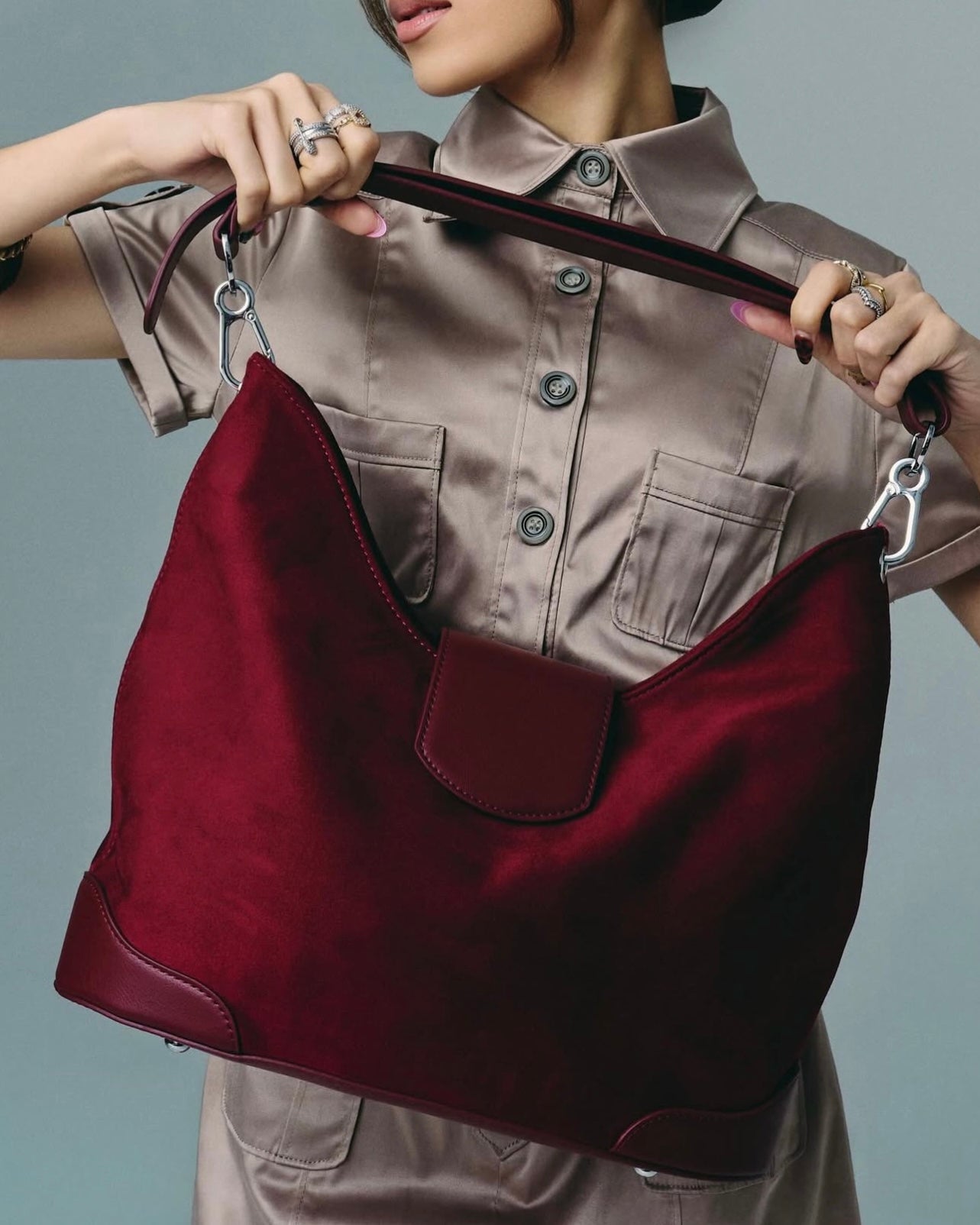 BRIK SLOUCHIE V2 HANDBAG SCARLET
