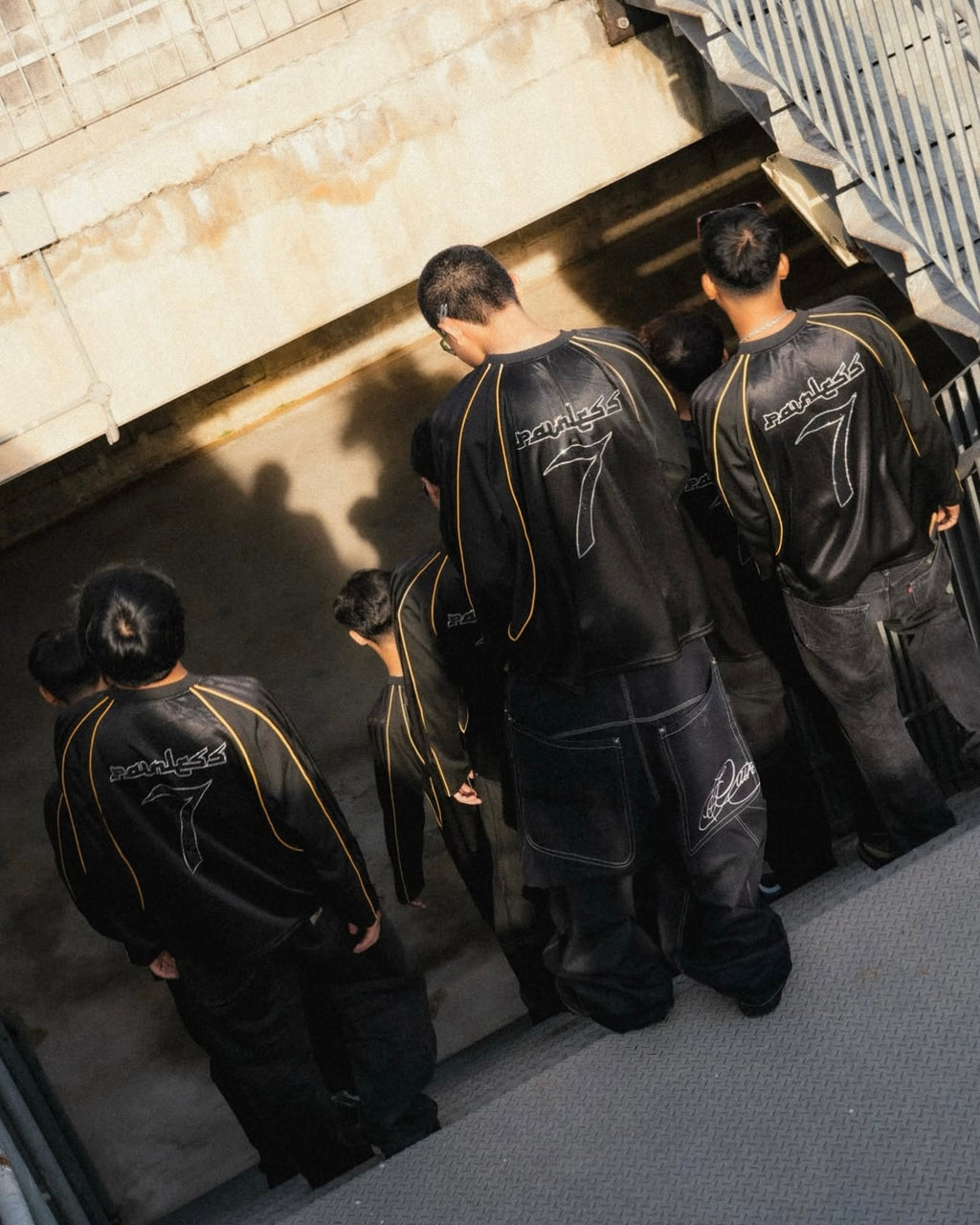 PAINLESS FAM LONGSLEEVE JERSEY BLACK