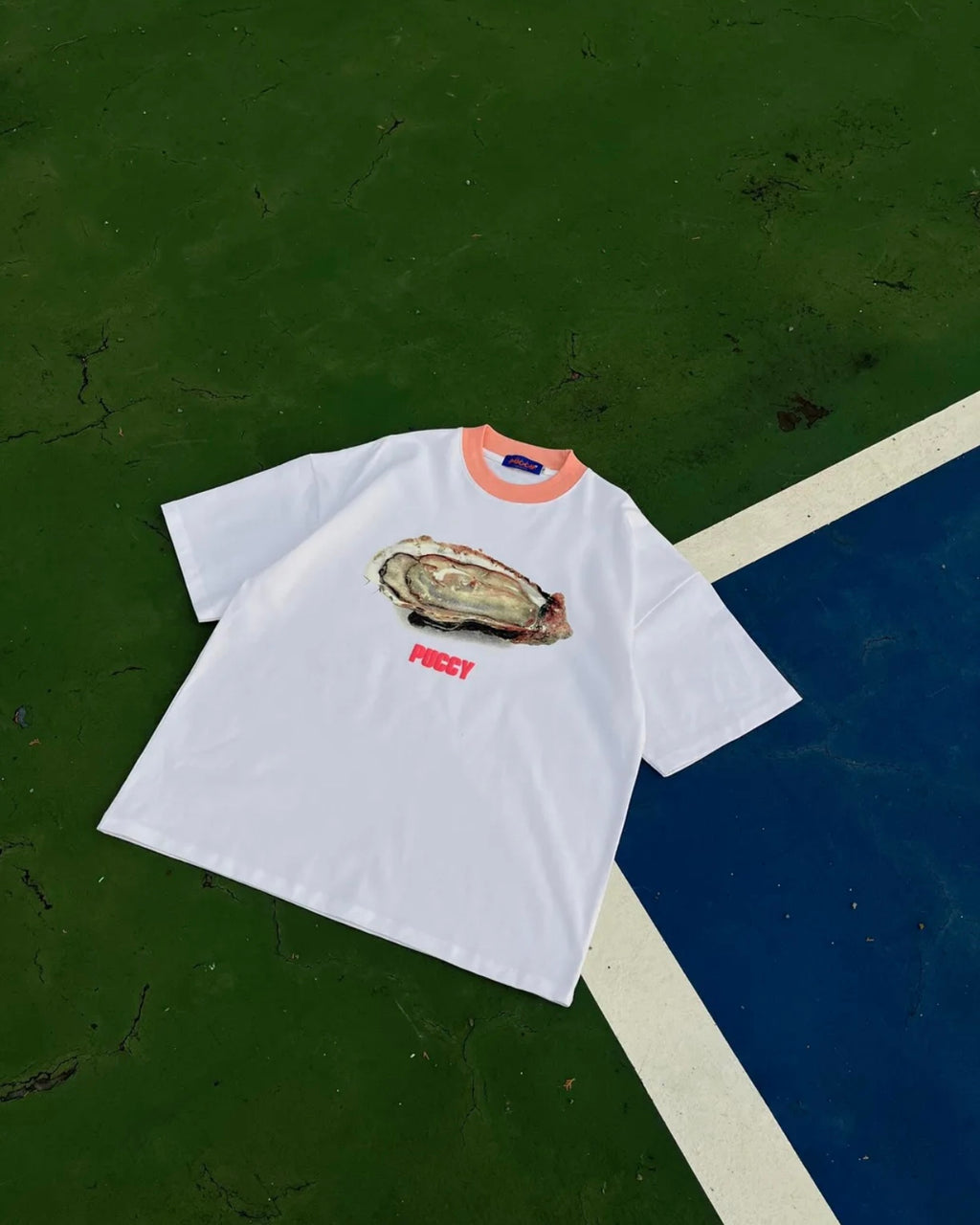 PUCCY OYSTER TEE WHITE