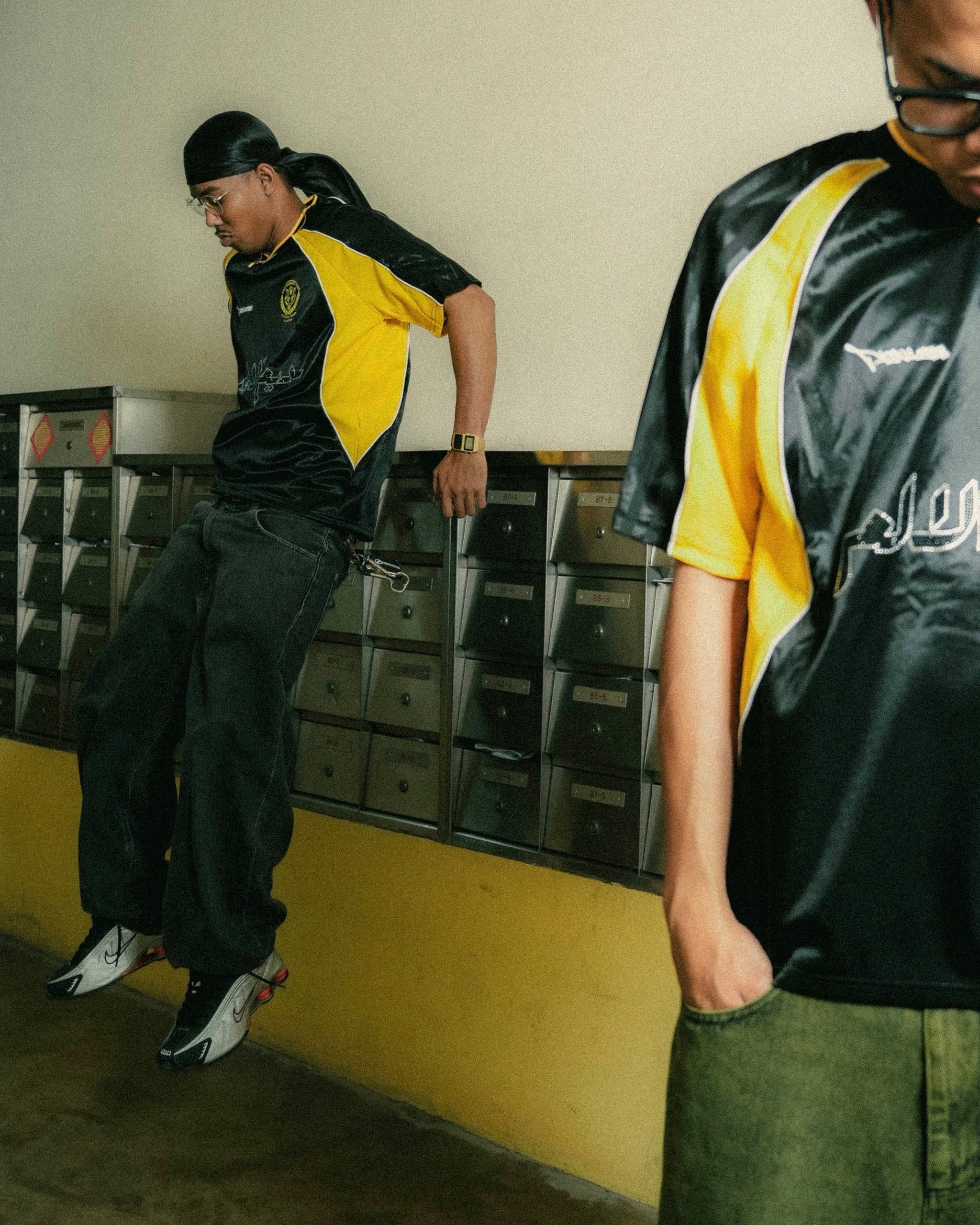PAINLESS FAM SHORTSLEEVE JERSEY BLACK YELLOW